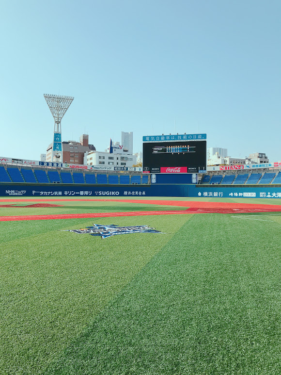 横浜スタジアム